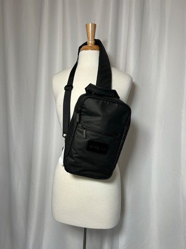 Nwt black bugatti mile - black,