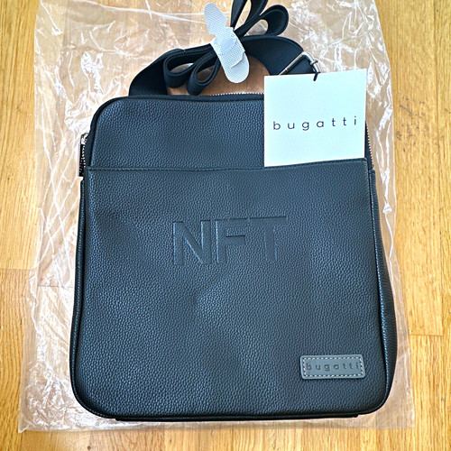 Bugatti black leather - leather, small